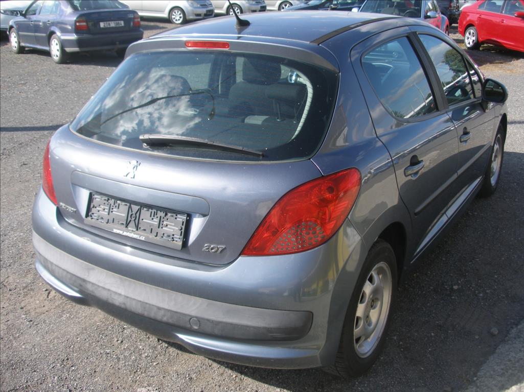 Peugeot 207