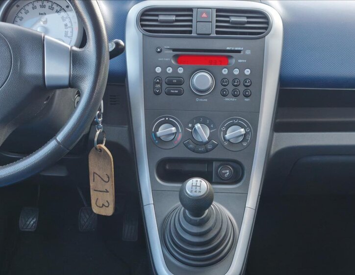 Opel Agila Hatchback 1,2 l 63 kw