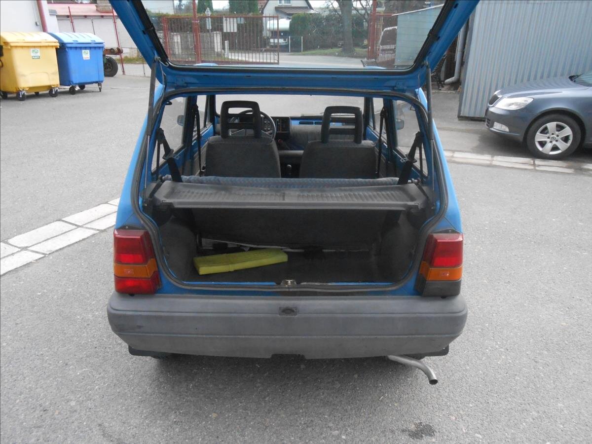 Seat Marbella Hatchback 843,0 25 kw