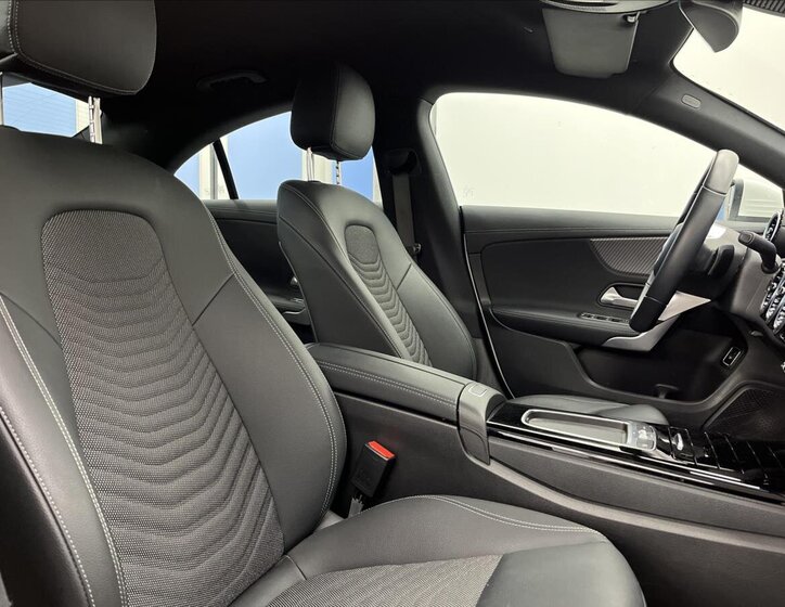 Mercedes-Benz CLA Kupé 2,0 l 85 kw