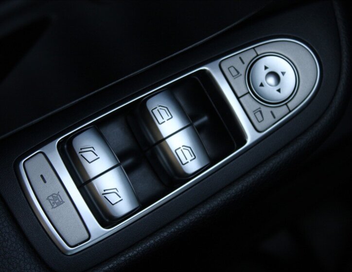 Mercedes-Benz Třídy V Kombi 2,1 l 140 kw