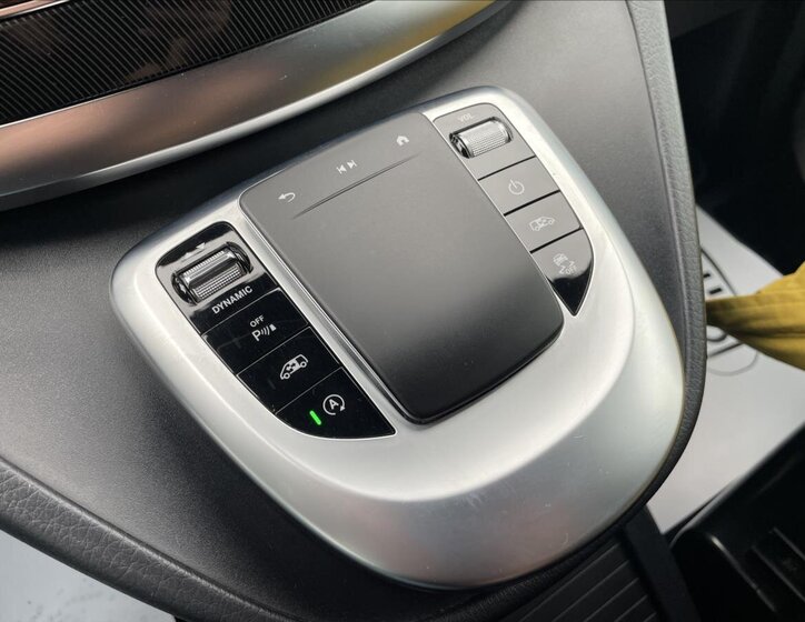 Mercedes-Benz Třídy V MPV 2,0 l 174 kw