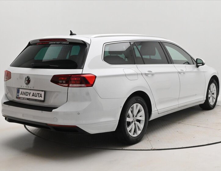 Volkswagen Passat Kombi 2,0 l 110 kw