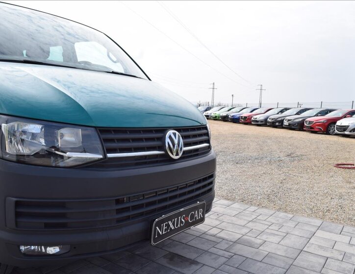 Volkswagen Transporter Kombi 2,0 l 110 kw