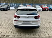 Hyundai i30 Kombi 1,5 l 71 kw