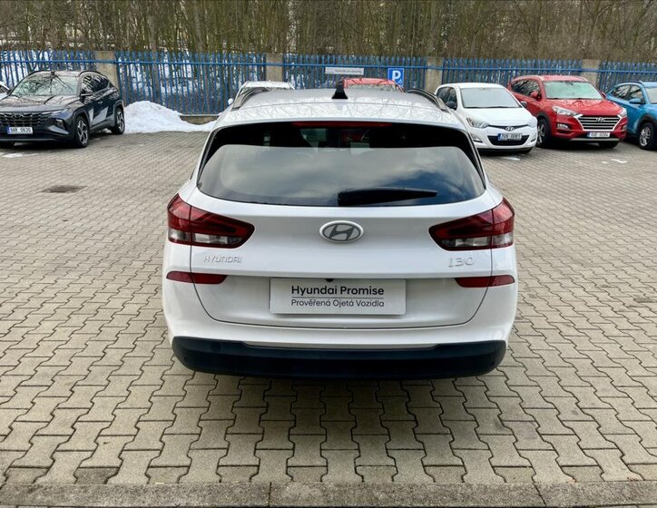 Hyundai i30 Kombi 1,5 l 71 kw