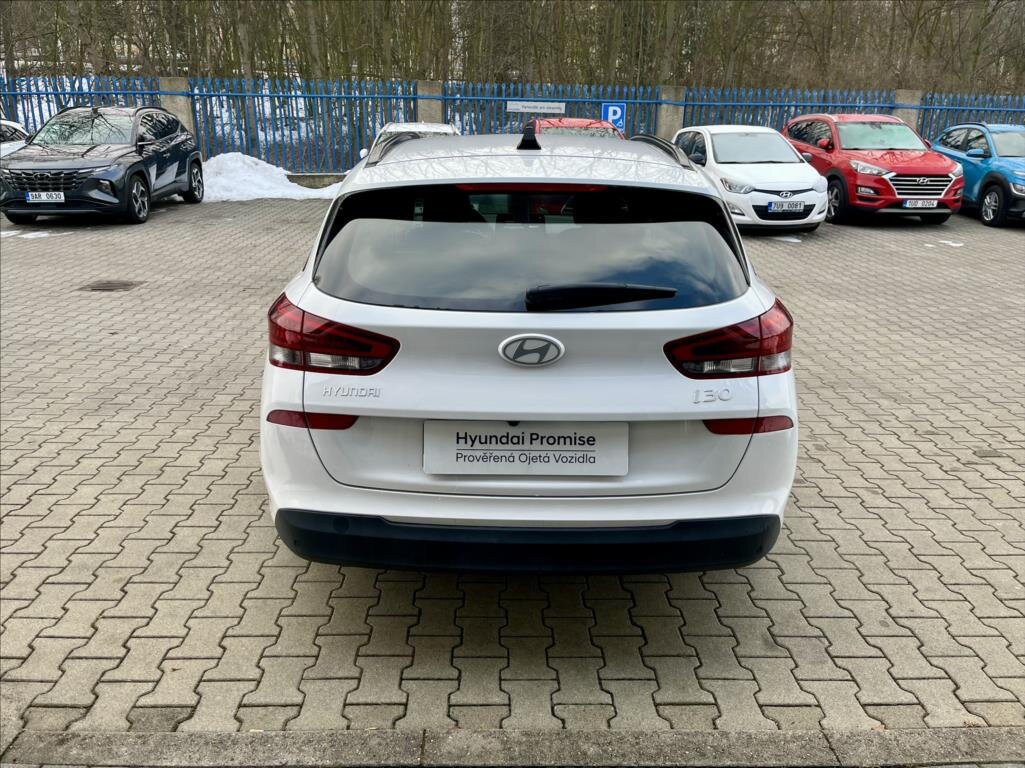 Hyundai i30 Kombi 1,5 l 71 kw