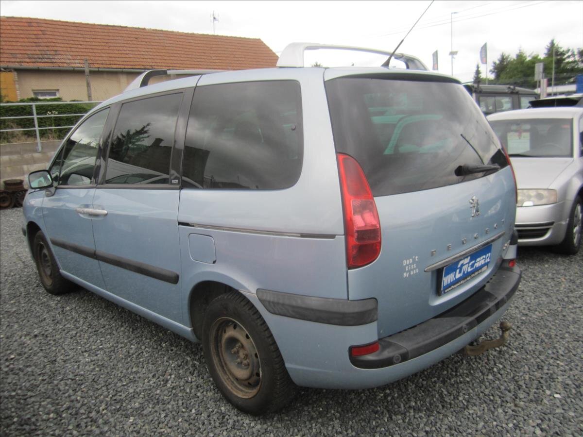 Peugeot 807 Kombi 2,2 l 94 kw