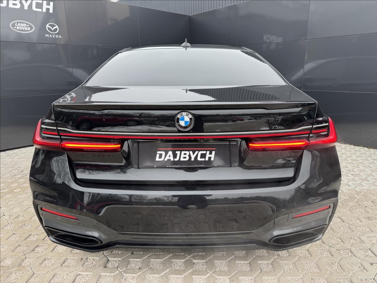 BMW Řada 7 Sedan 3,0 l 250 kw