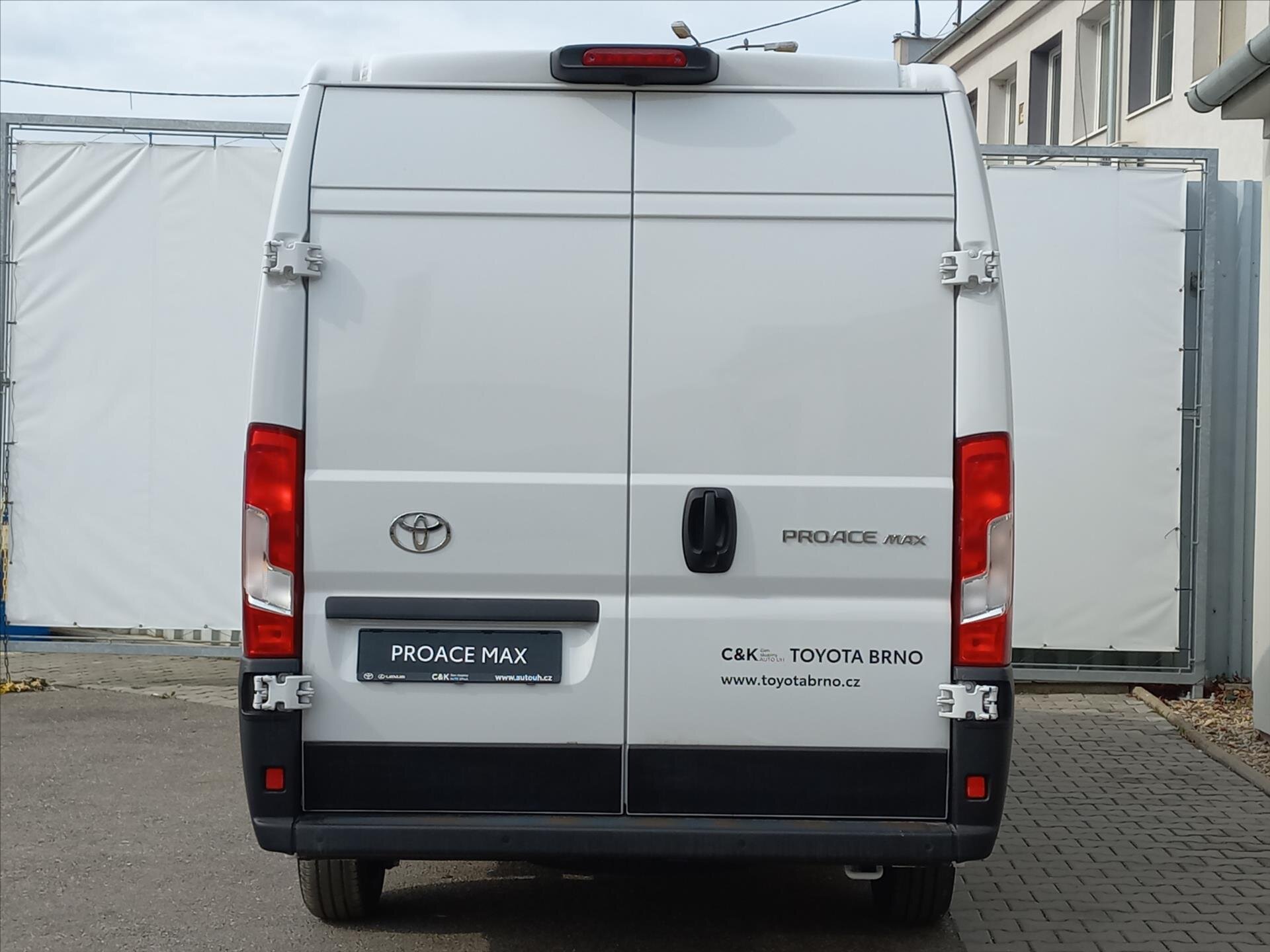 Toyota ProAce Skříň 2,2 l 103 kw