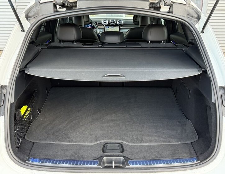 Mercedes-Benz GLC SUV / Terénní 2,0 l 145 kw