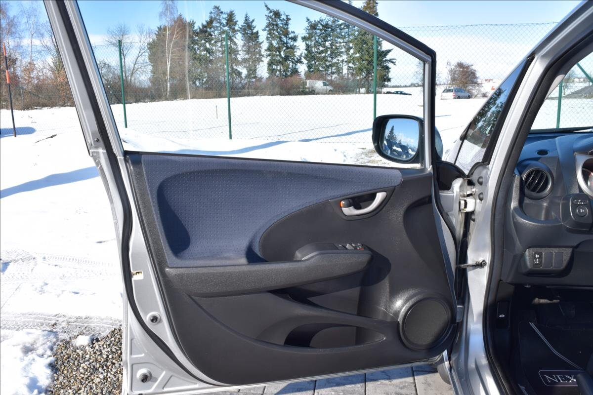 Honda Jazz Hatchback 1,2 l 66 kw