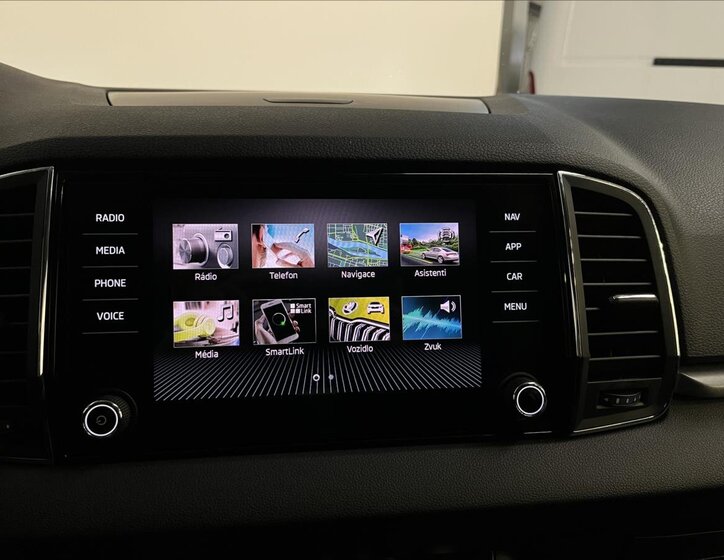 Škoda Karoq SUV / Terénní 1,5 l 110 kw