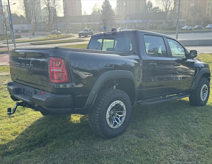 Dodge RAM Pick-up 3,0 l 397 kw
