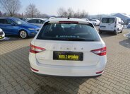 Škoda Superb Kombi 2,0 l 110 kw