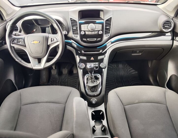 Chevrolet Orlando 15