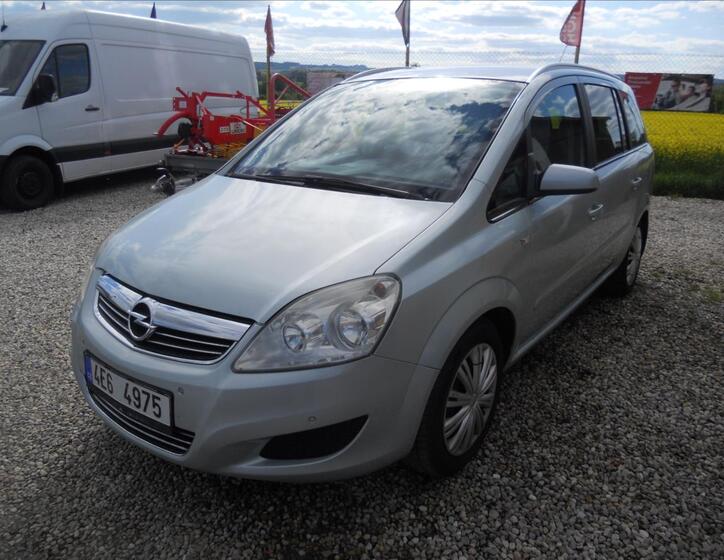 Opel Zafira 1