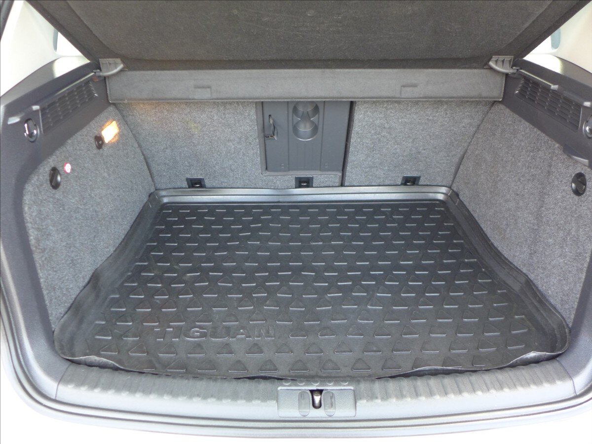 Volkswagen Tiguan SUV / Terénní 1,4 l 90 kw