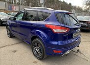 Ford Kuga SUV 1,6 l 134 kw