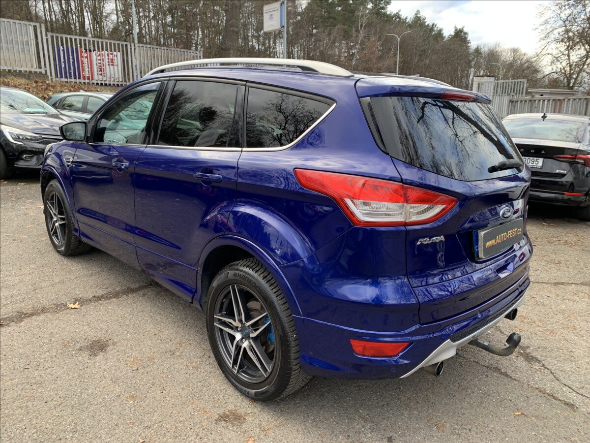 Ford Kuga SUV 1,6 l 134 kw