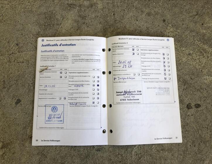 Volkswagen New Beetle 37