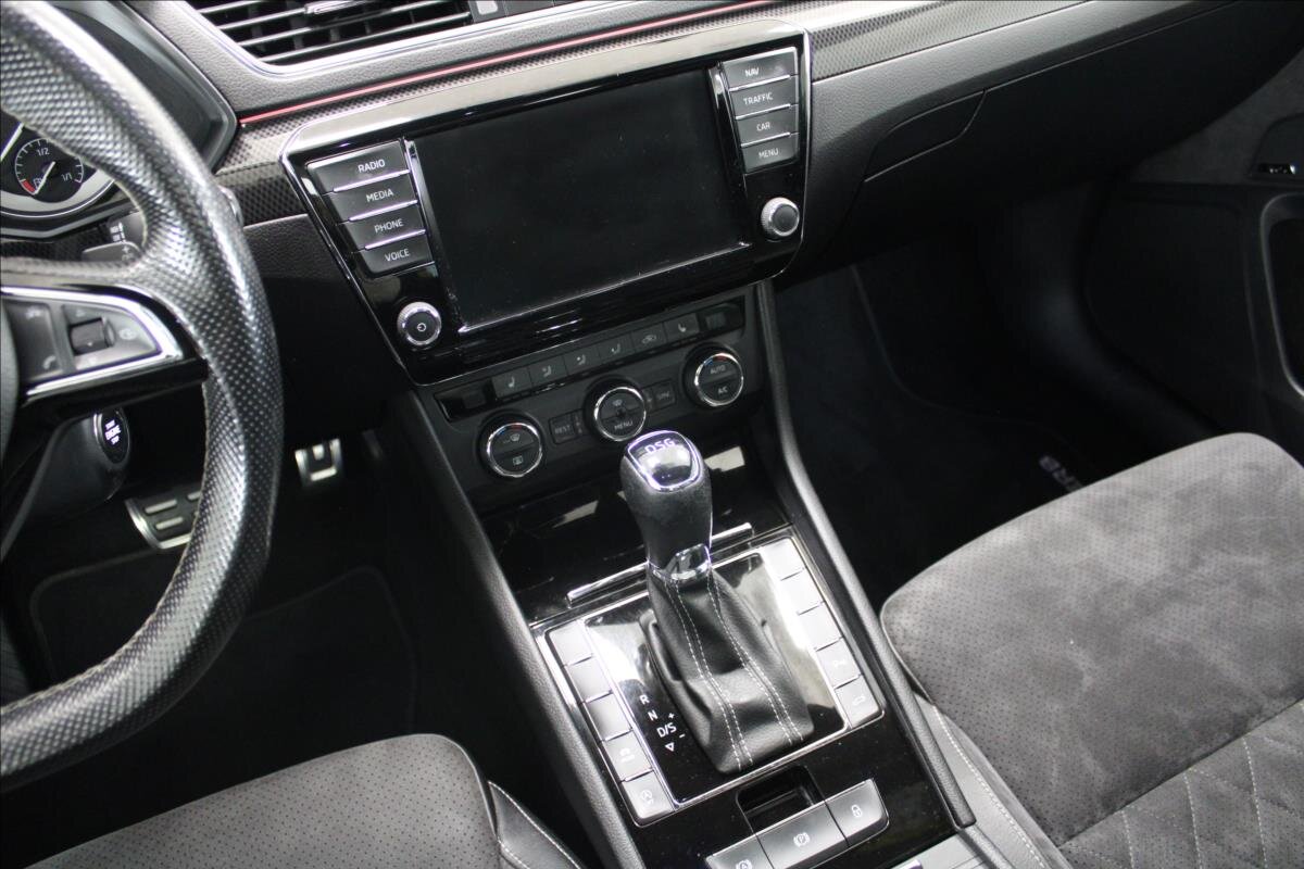 Škoda Superb Kombi 2,0 l 110 kw