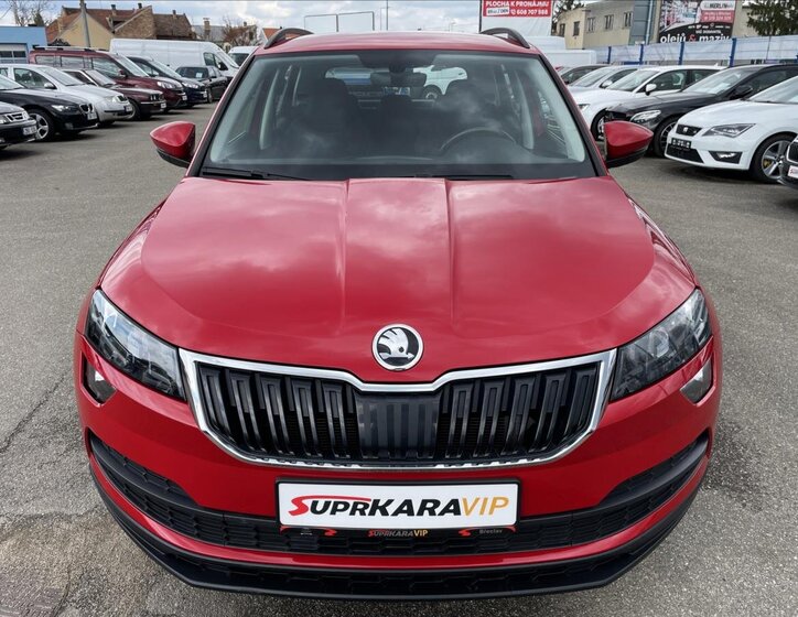 Škoda Karoq SUV 999,0 85 kw