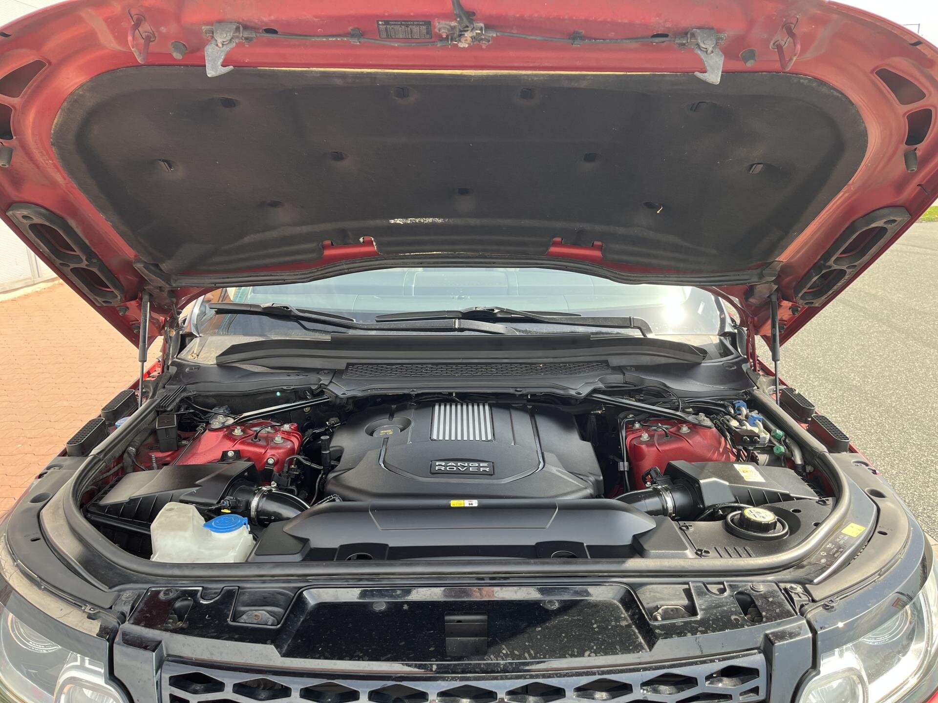 Land Rover Range Rover Sport SUV / Terénní 3,0 l 190 kw