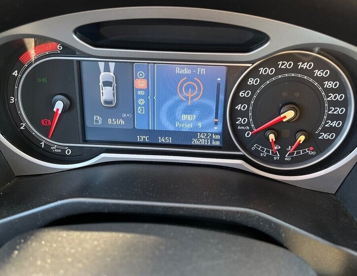 Ford Mondeo Liftback 2,0 l 120 kw