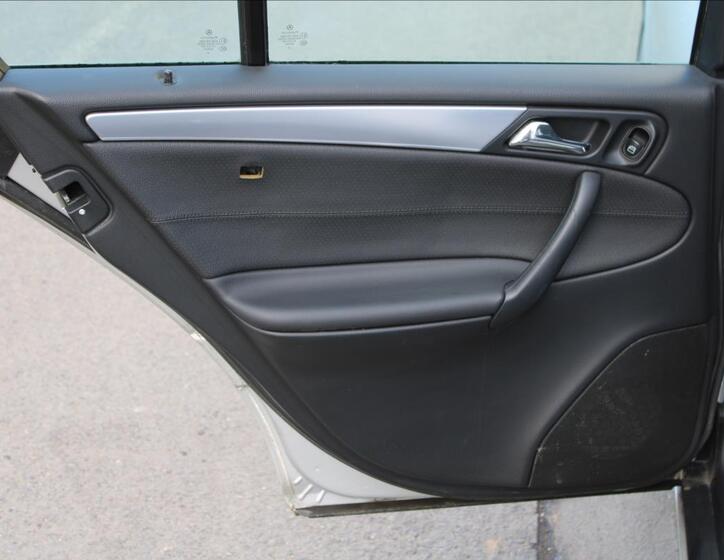 Mercedes-Benz Třídy C 36