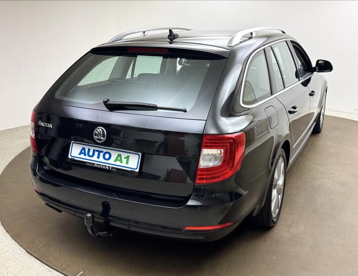 Škoda Superb Kombi 2,0 l 103 kw