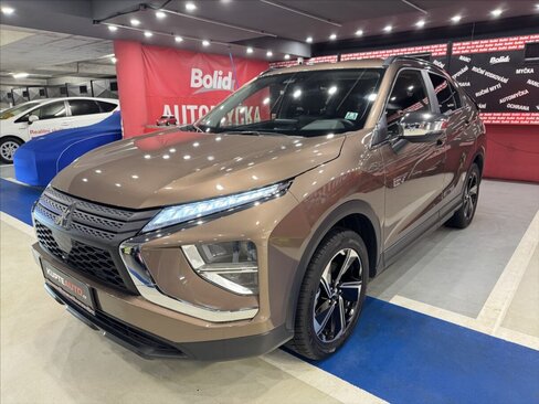 Mitsubishi Eclipse Cross SUV / Terénní 2,4 l 138 kw