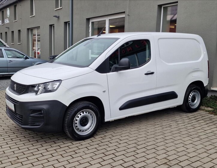 Peugeot Partner Skříň 1,2 l 81 kw