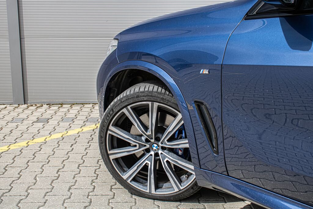 BMW X5 SUV / Terénní 3,0 l 195 kw