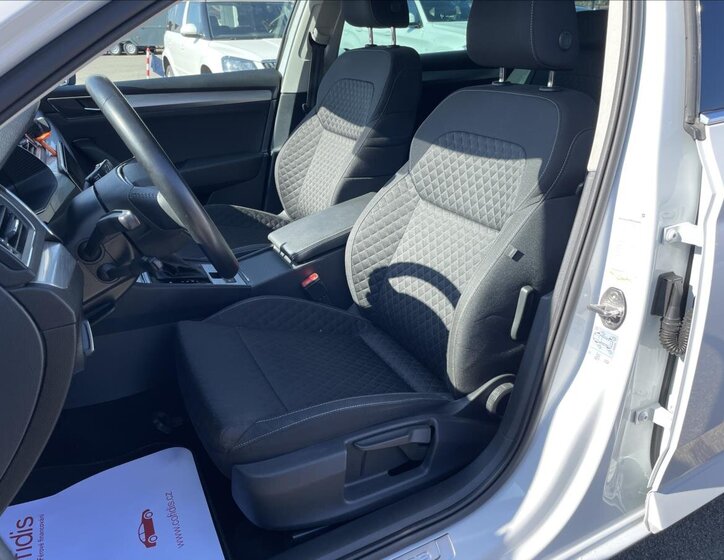 Škoda Superb Kombi 2,0 l 110 kw