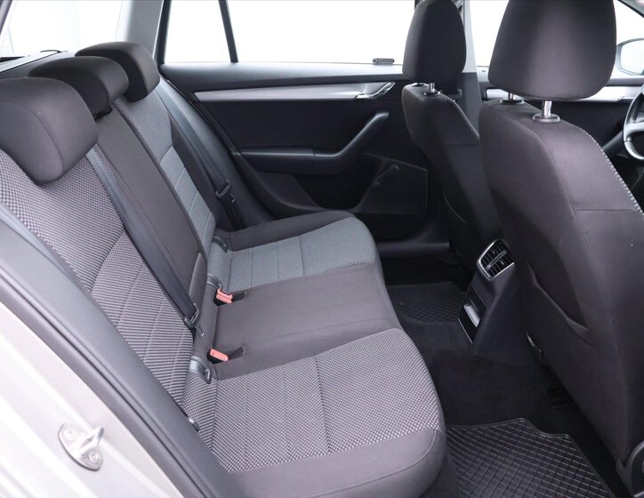 Škoda Octavia Kombi 1,6 l 66 kw