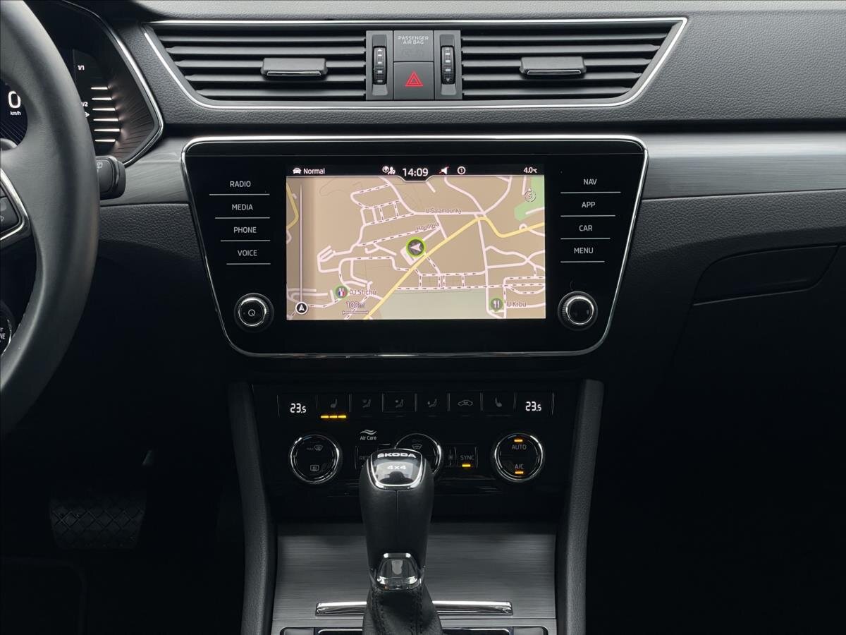 Škoda Superb Kombi 2,0 l 147 kw