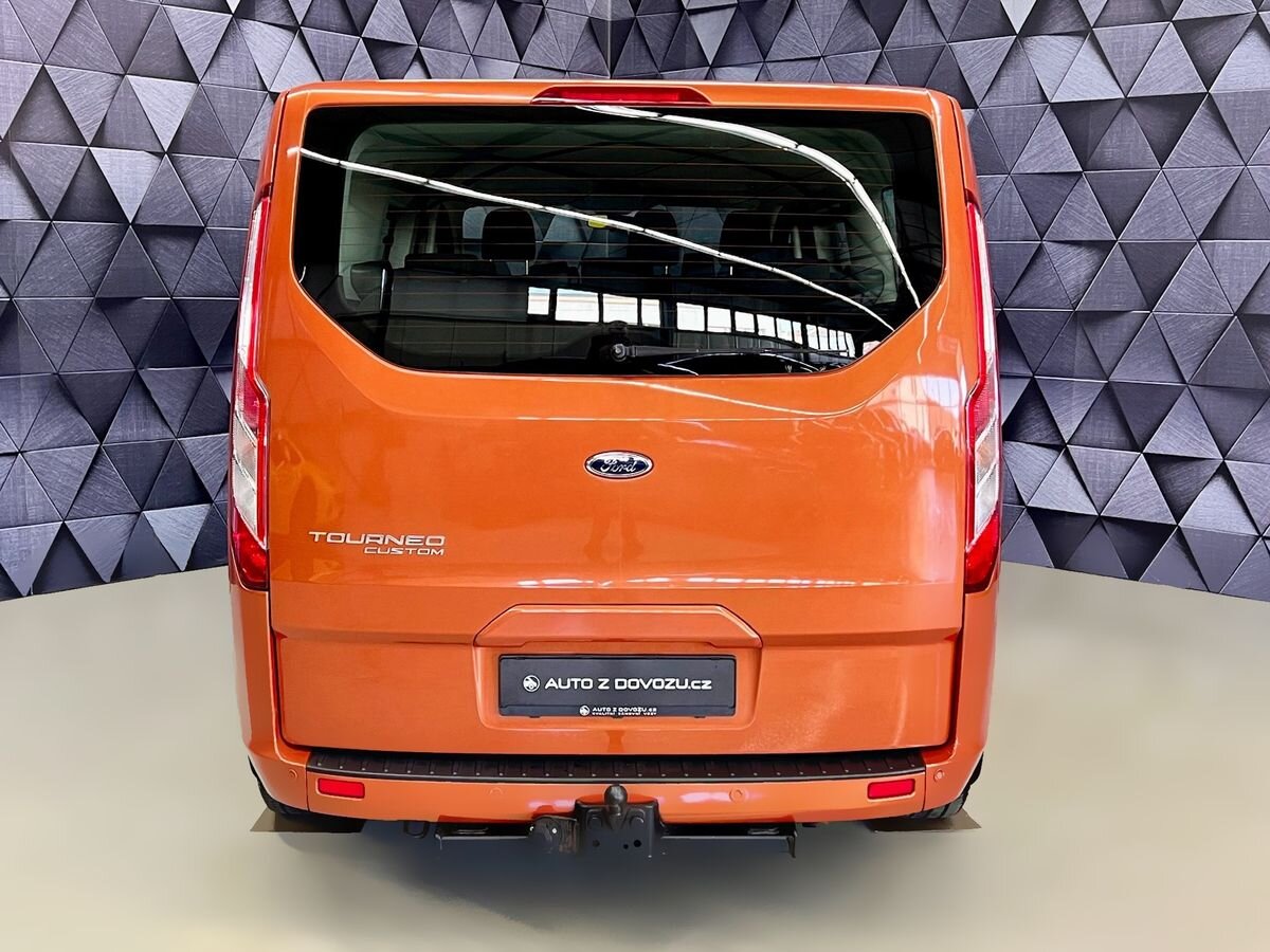 Ford Tourneo Custom Ostatní 2,0 l 96 kw