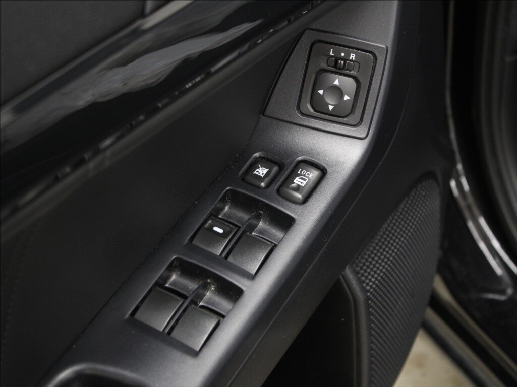 Mitsubishi Lancer Liftback 1,6 l 86 kw