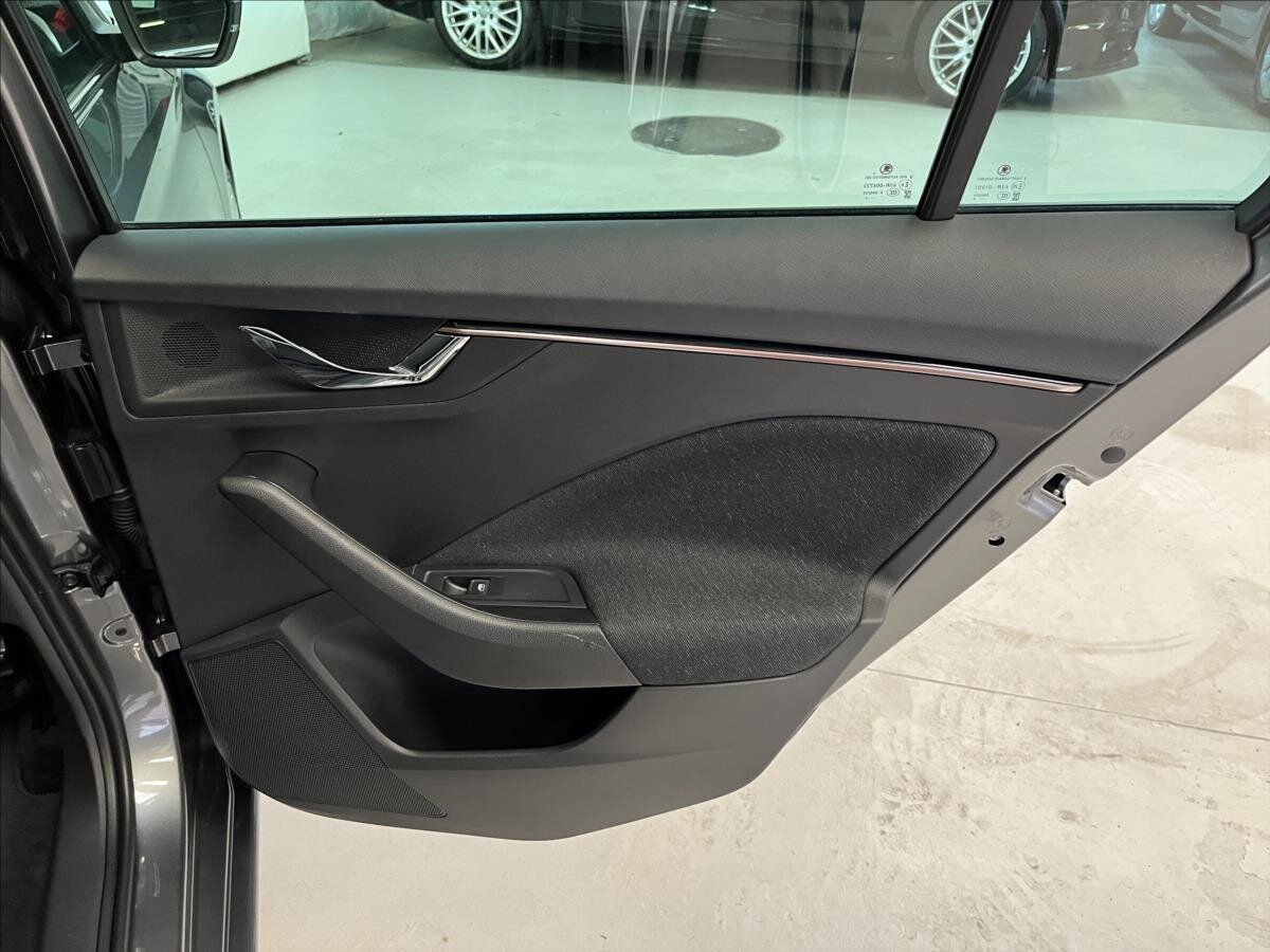 Škoda Scala Hatchback 999,0 85 kw