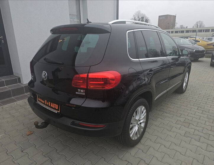 Volkswagen Tiguan 6