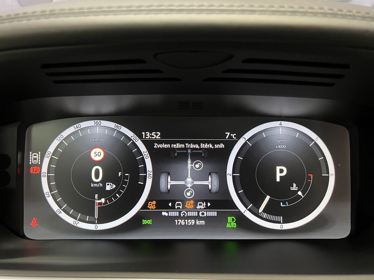 Land Rover Range Rover SUV / Terénní 4,4 l 250 kw