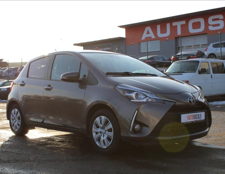 Toyota Yaris Hatchback 1,5 l 82 kw