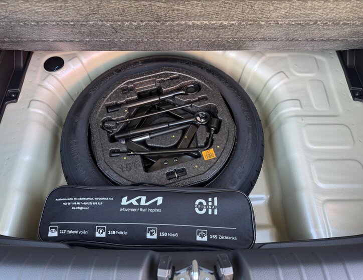 KIA Stonic SUV / Terénní 998,0 74 kw