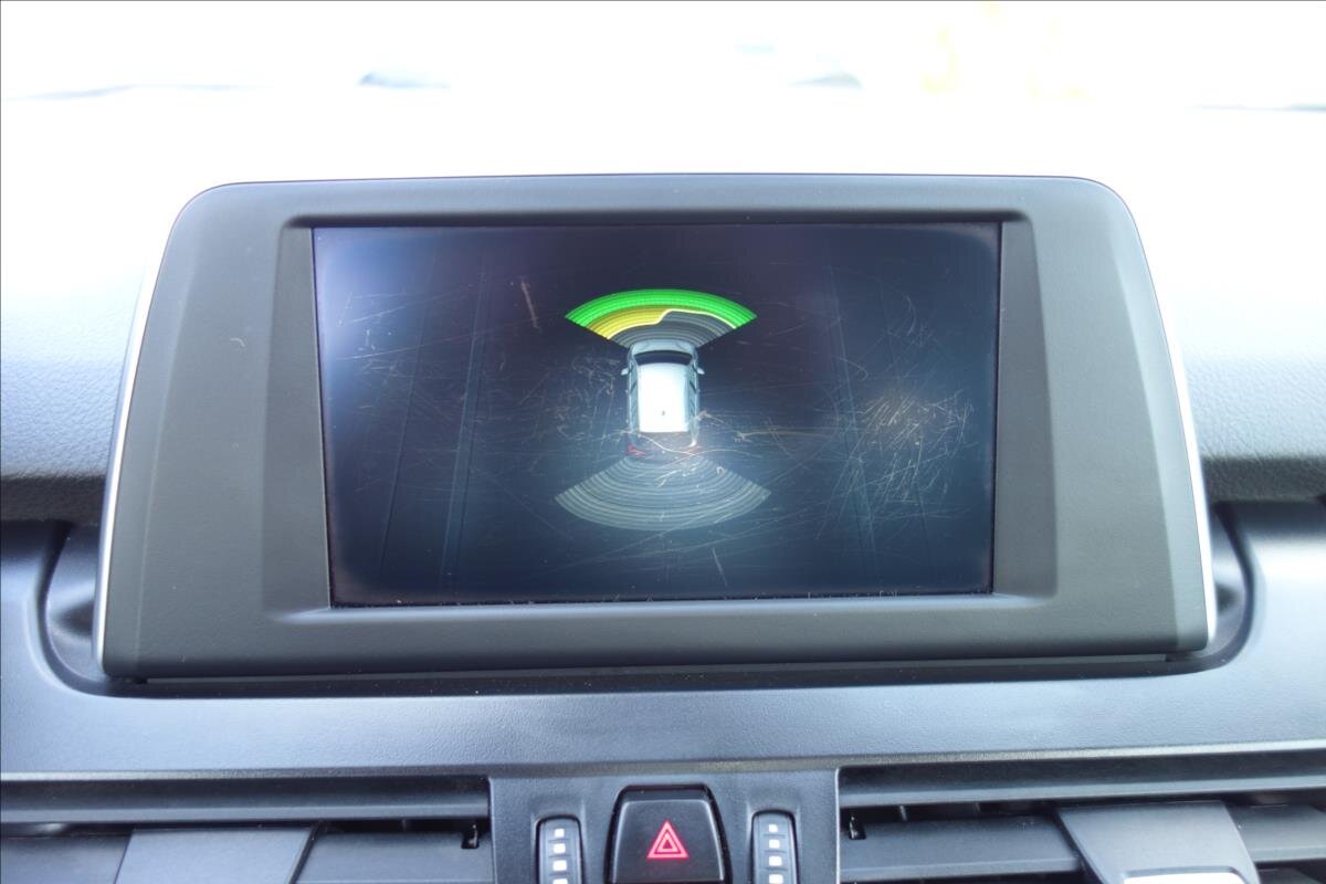 BMW Řada 2 MPV 1,5 l 103 kw