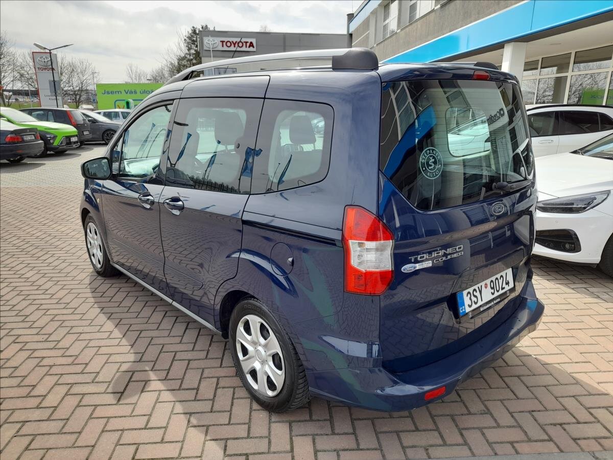 Ford Tourneo Courier MPV 998,0 74 kw