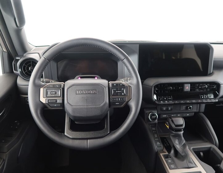 Toyota Land Cruiser SUV / Terénní 2,8 l 151 kw