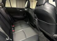 Toyota Corolla Cross 12