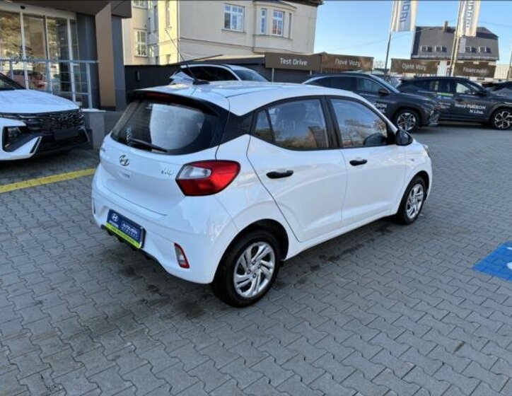 Hyundai i10 Hatchback 998,0 49 kw
