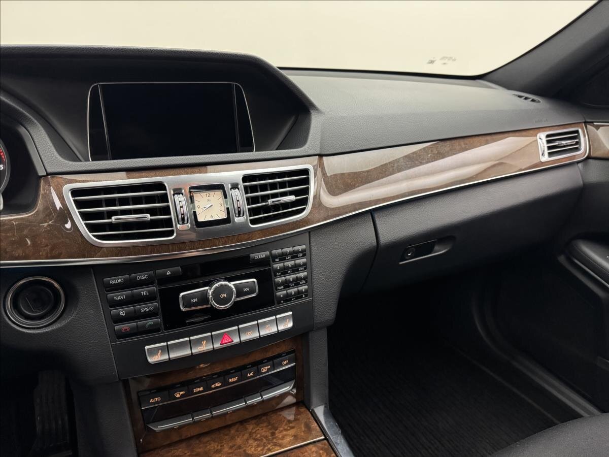 Mercedes-Benz Třídy E Kombi 3,0 l 170 kw
